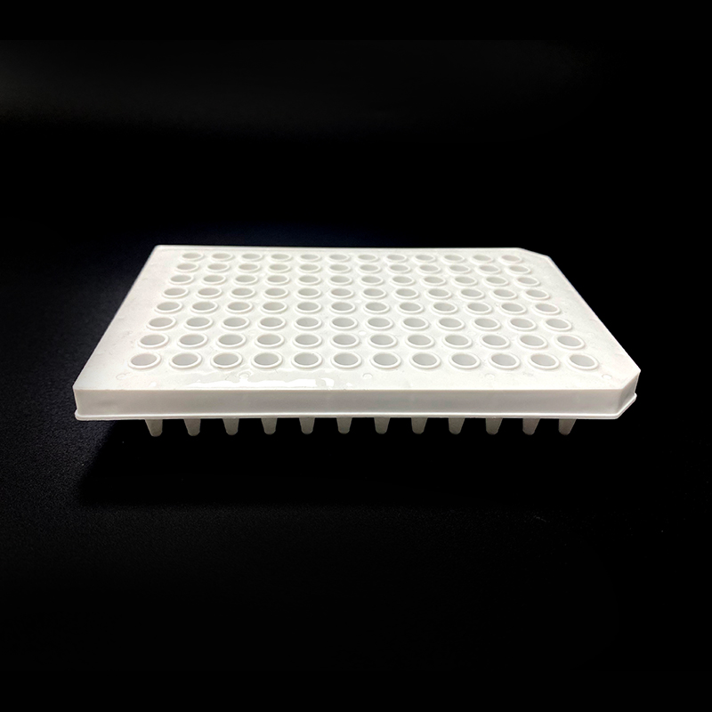 full skirted printed  0.1ml blue white color PCR plate